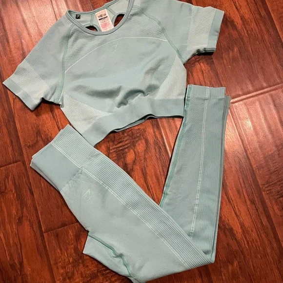 Gymshark seamless set - Picture 2 of 4